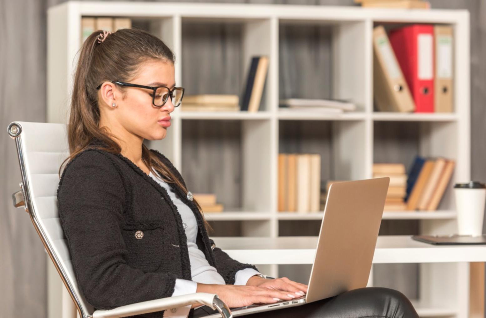 Interactive budget control training session